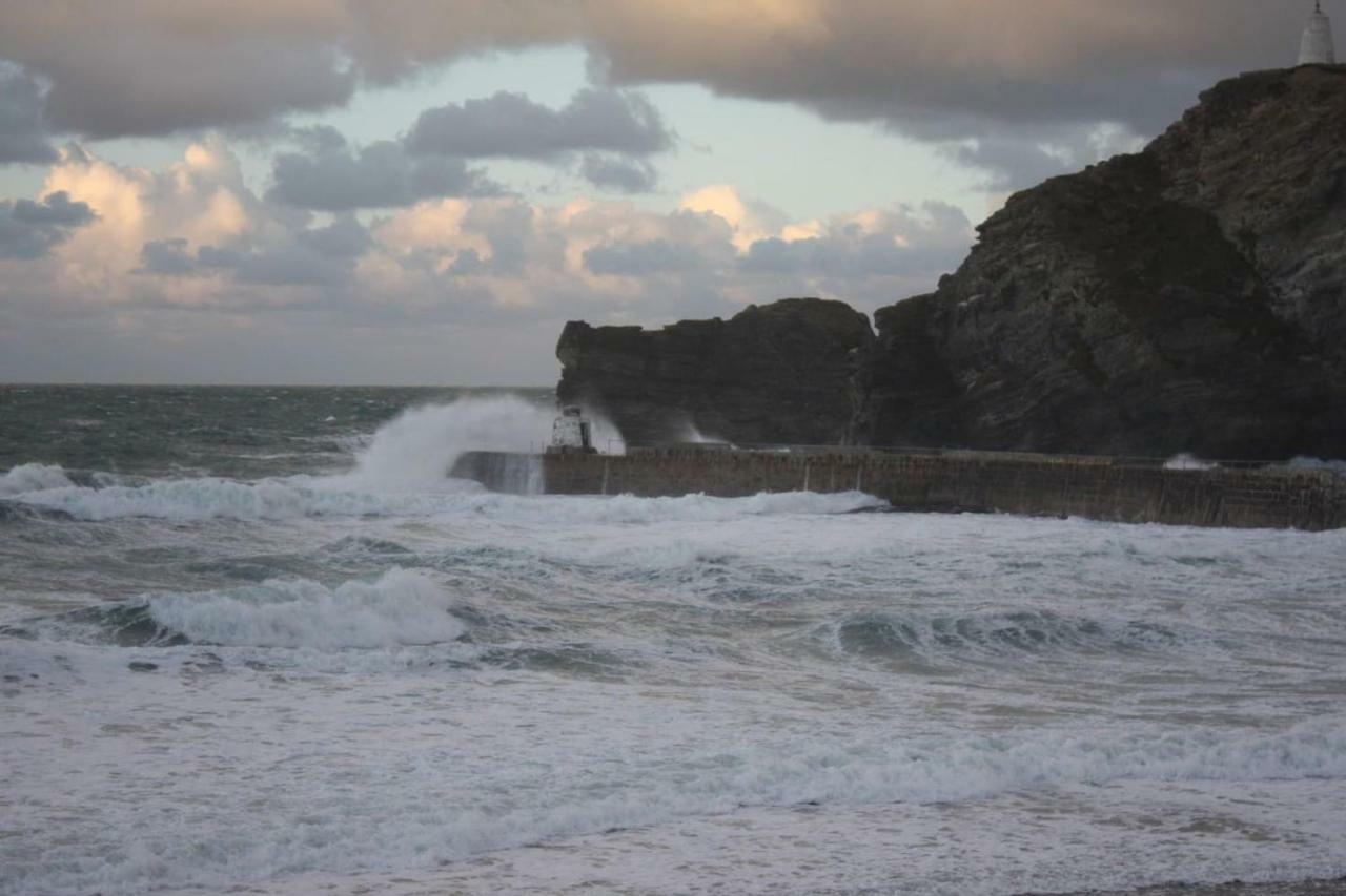 Inner Harbour Cottage Portreath Exterior photo